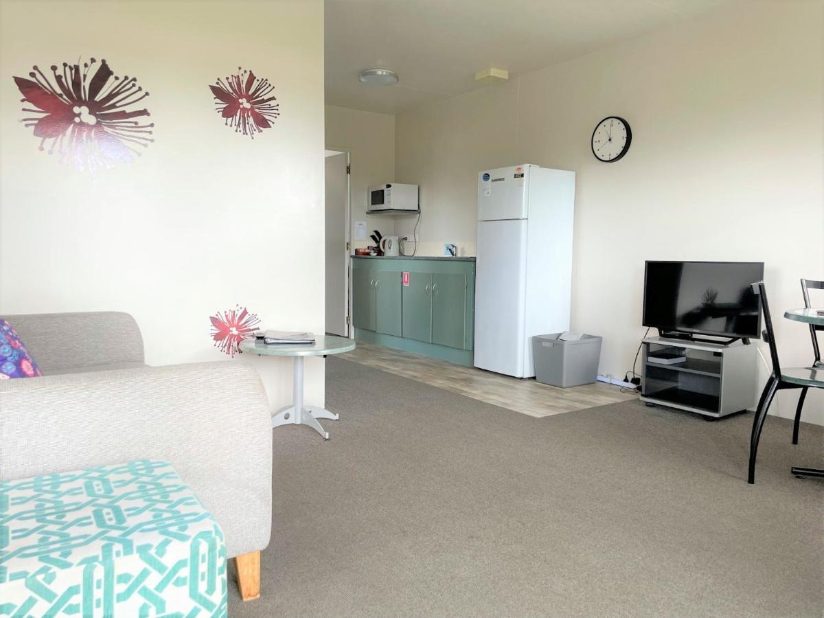 Athenree Hot Springs & Holiday Park Waihi Exterior photo